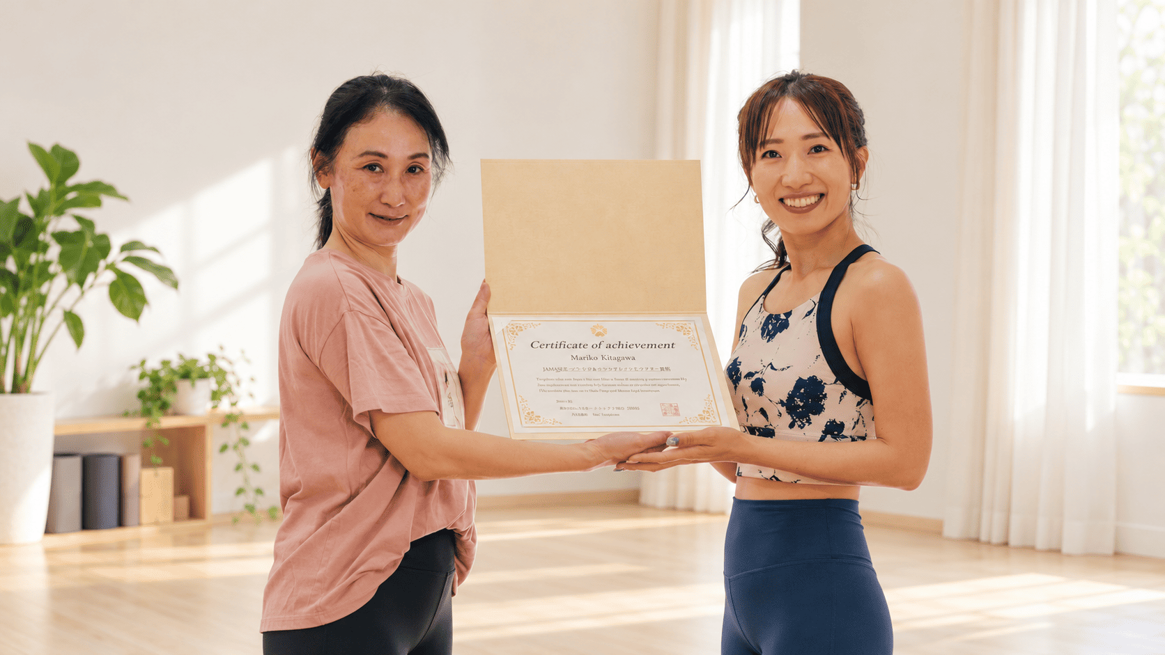 写真差し替え位置4：真理子さんのベビーヨガ＆ママヨガ資格講座に関する写真