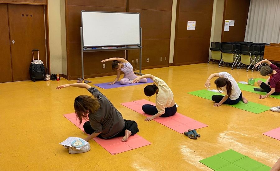 出張ヨガ in 京浜島勤労者厚生会館｜女性特有の不調…の画像