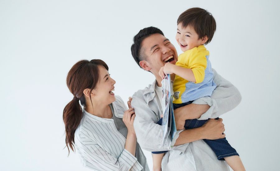 親ができる「褒め方・叱り方」｜子どもの自信：自己…の画像