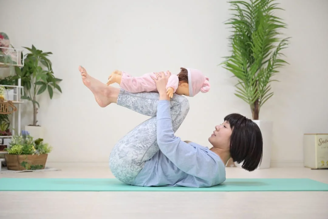 産後ヨガ