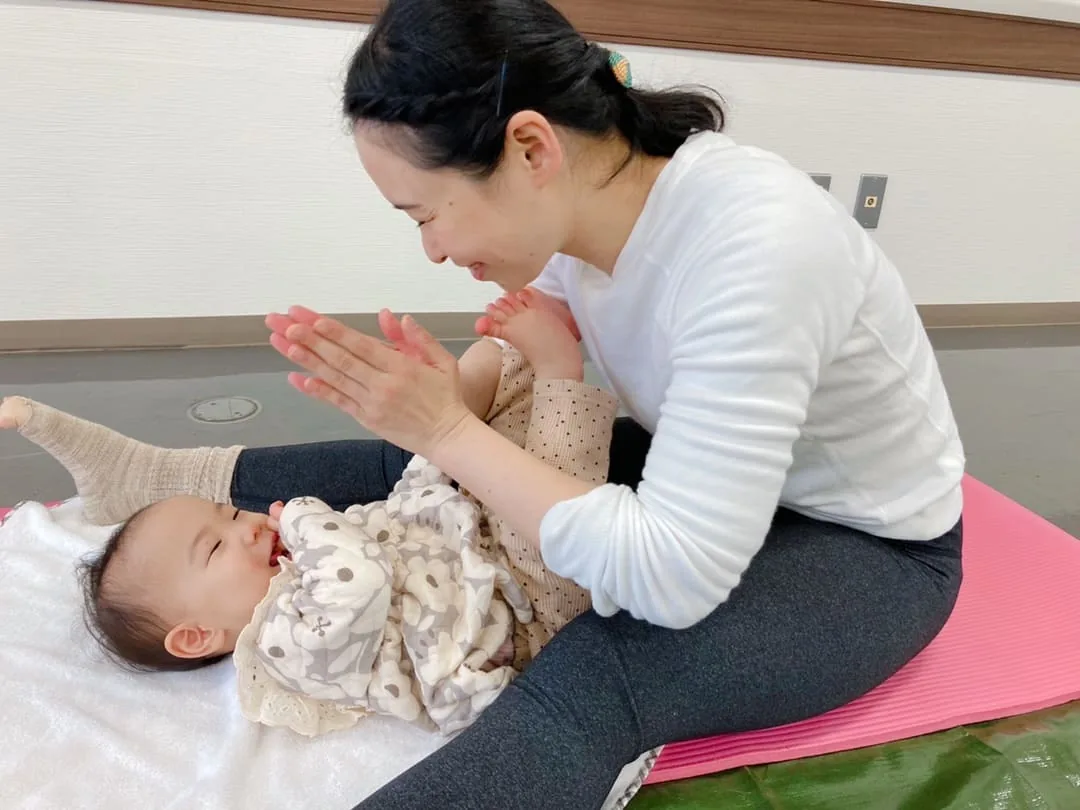 産後ヨガ