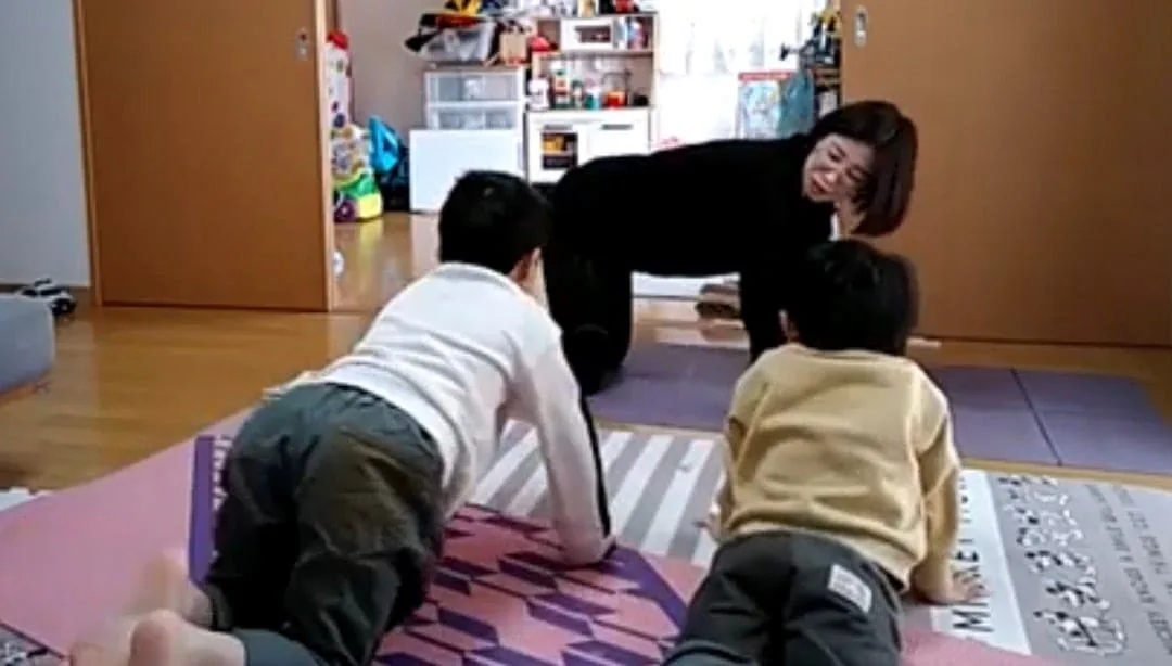 キッズヨガ
