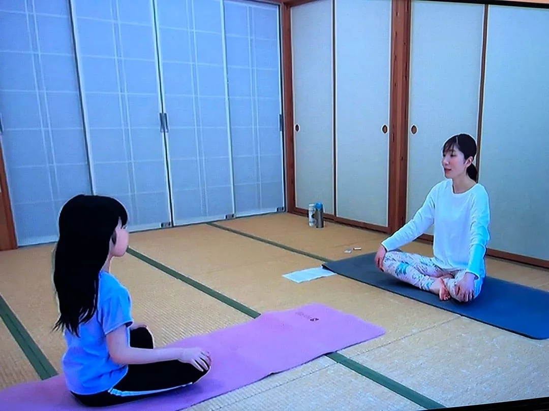 キッズヨガ