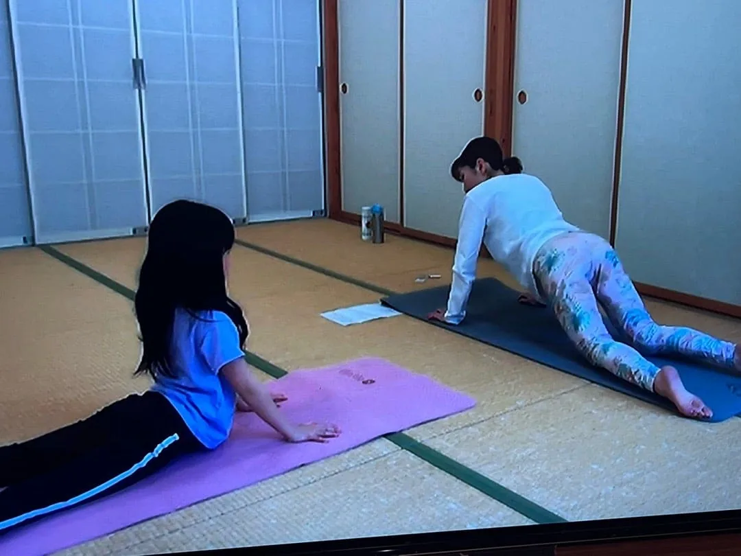 キッズヨガ