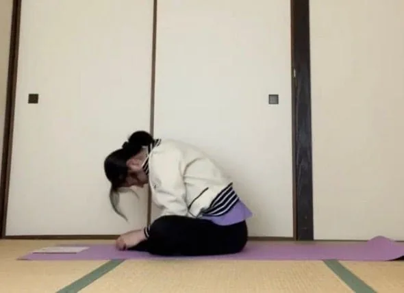 キッズヨガ