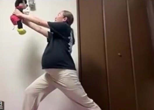 妊娠期ヨガレッスンの様子