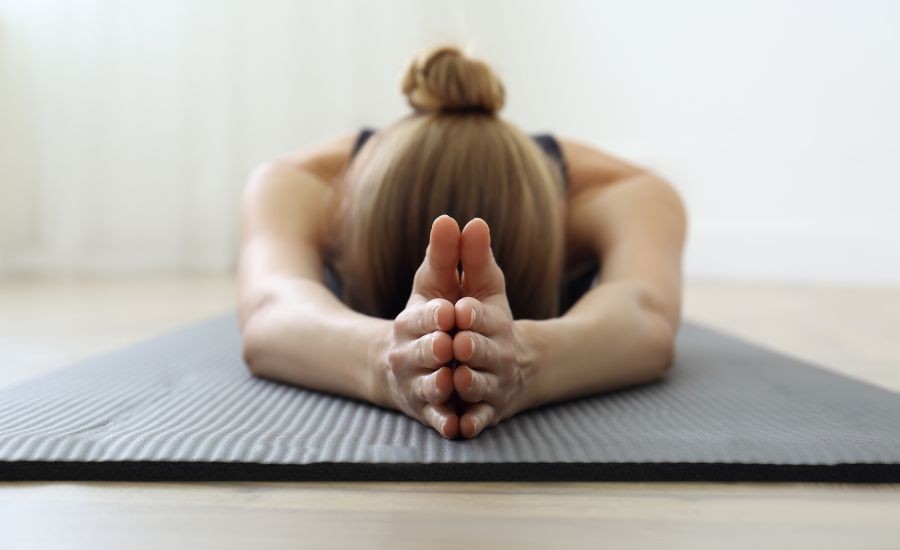 リストラクティブヨガ