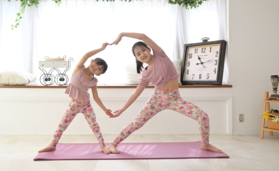 キッズヨガ 参加スタイル イメージ画像2