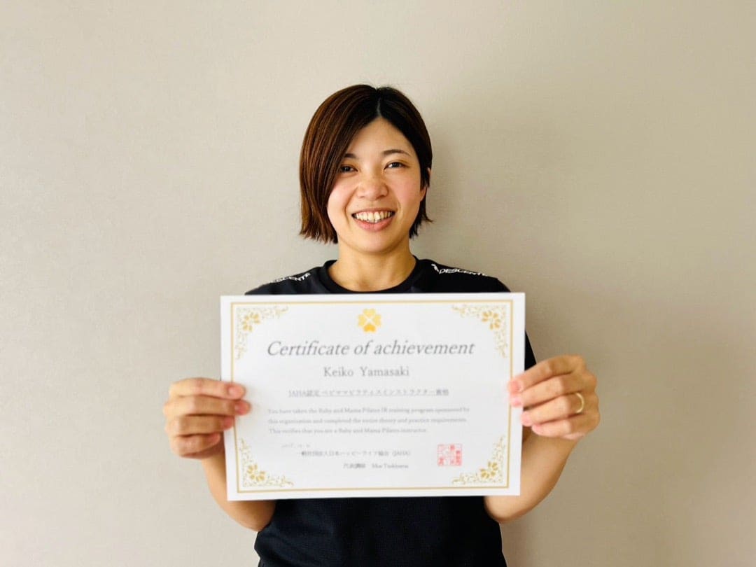 ピラティス女性