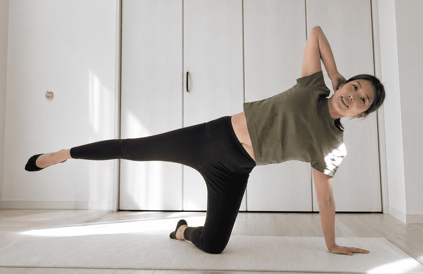 デモレッスンで丁寧に指導するchinatsuさん