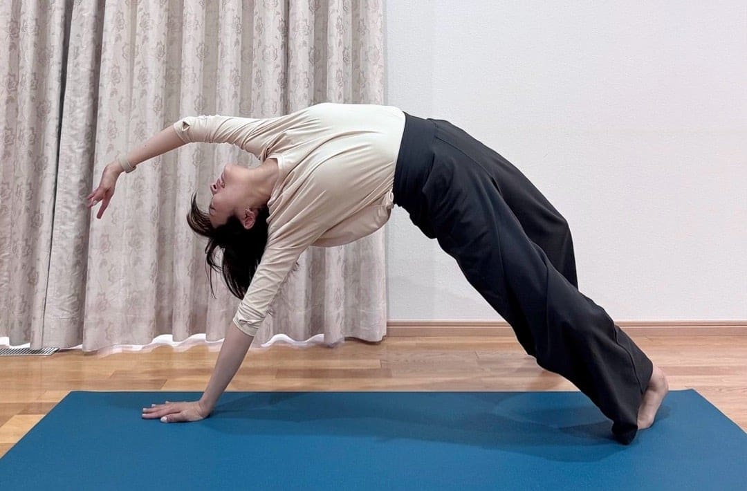 Flow Yoga・Emotion Yoga講座に参加されたfumino先生